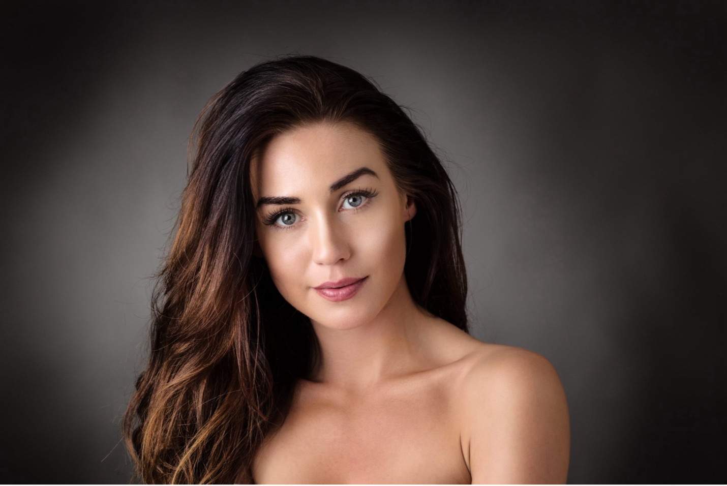 Picture of a woman with smooth skin